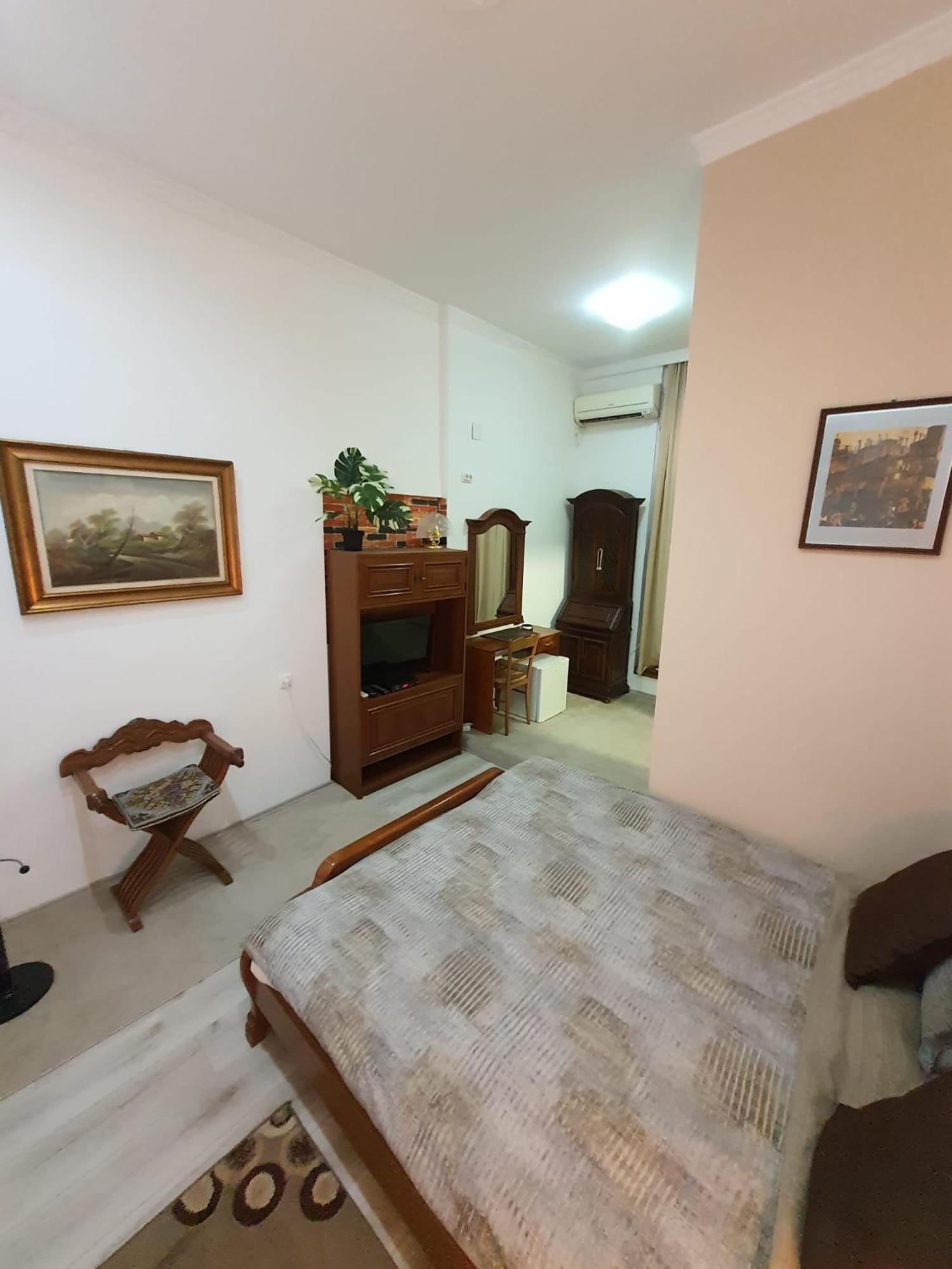 Prenociste Nikolas Grand سميديريفو الغرفة الصورة