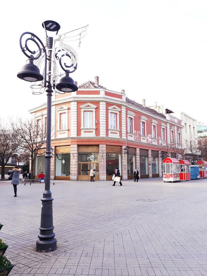 Prenociste Nikolas Grand سميديريفو المظهر الخارجي الصورة