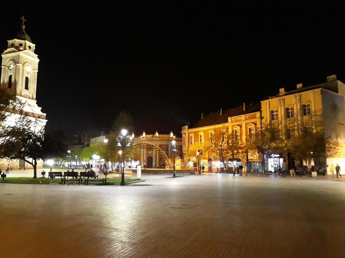 Prenociste Nikolas Grand سميديريفو المظهر الخارجي الصورة